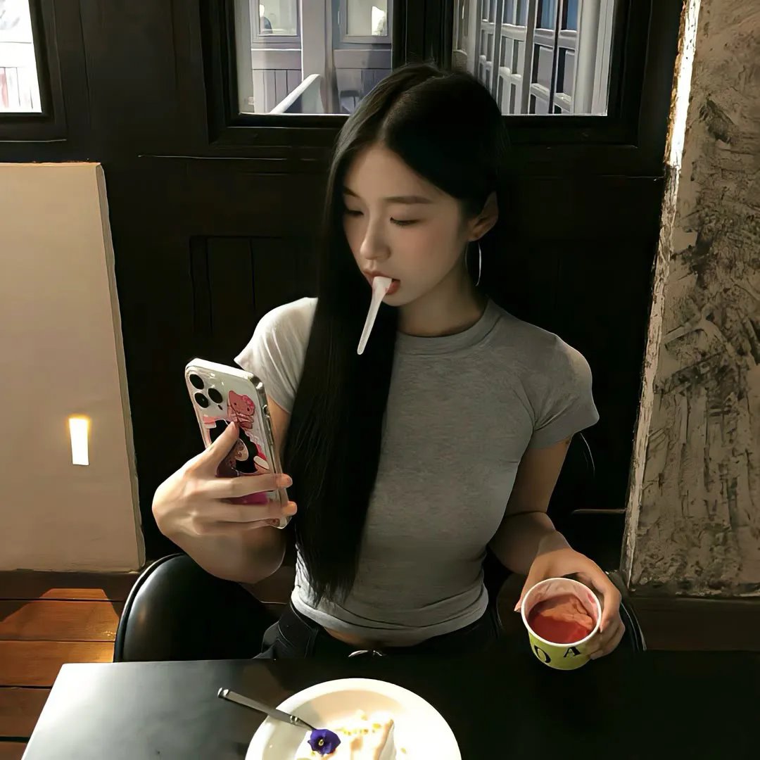 哥哥扭蛋封面